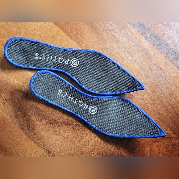 Black Rothy's pointed flats - Picture 6 of 8